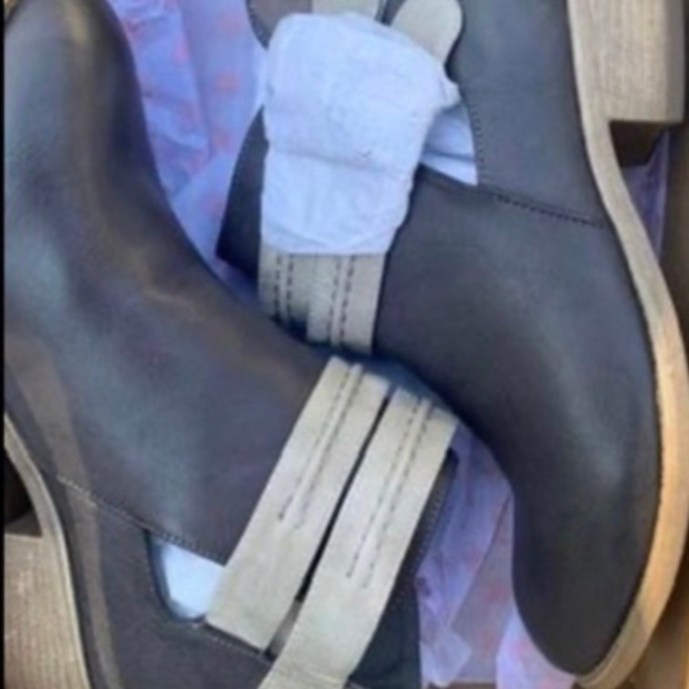 Women boots